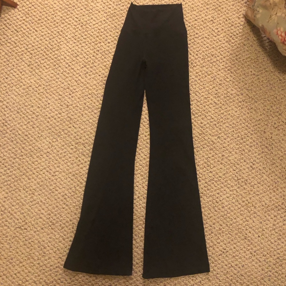 Back Aerie offline Flare leggings